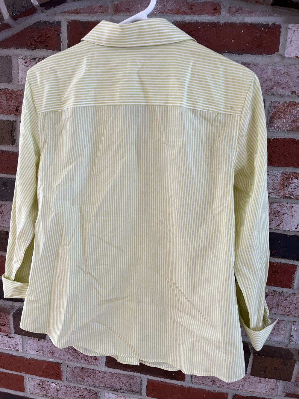 CHICOS No Iron White & Lime Green Stretch Striped Button Up Shirt 8 NWOT - Picture 9 of 11